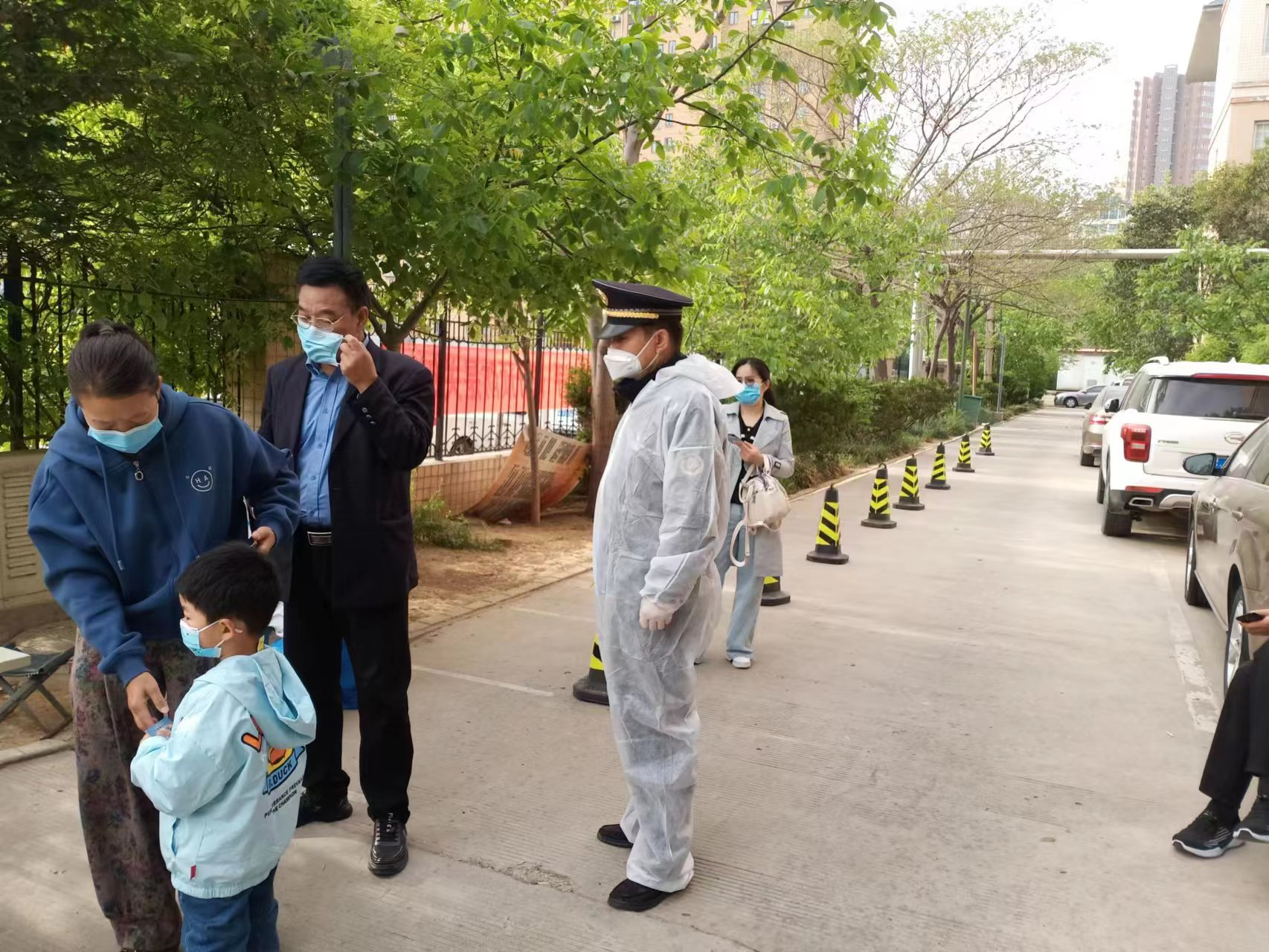 大连疫情处于胶着期未扩散到市外︰(大连疫情已扩散至五地九市)-第1张图片