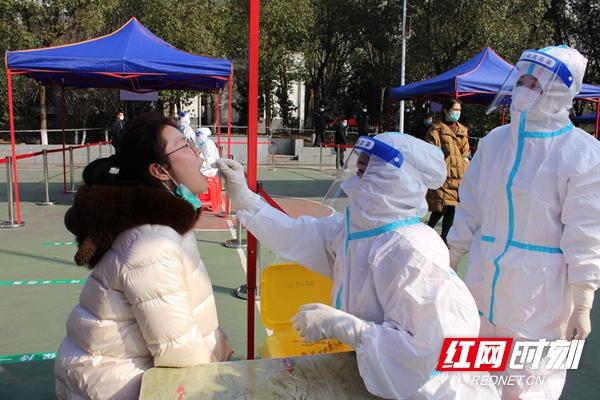湖南岳阳发现1例核酸阳性-湖南岳阳新冠病毒确诊病例-第1张图片