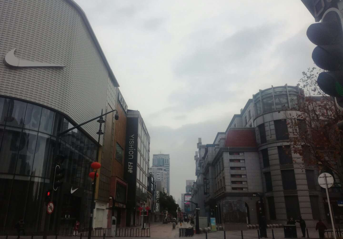 保定封城︰(保定封城商超抢购现场)-第3张图片